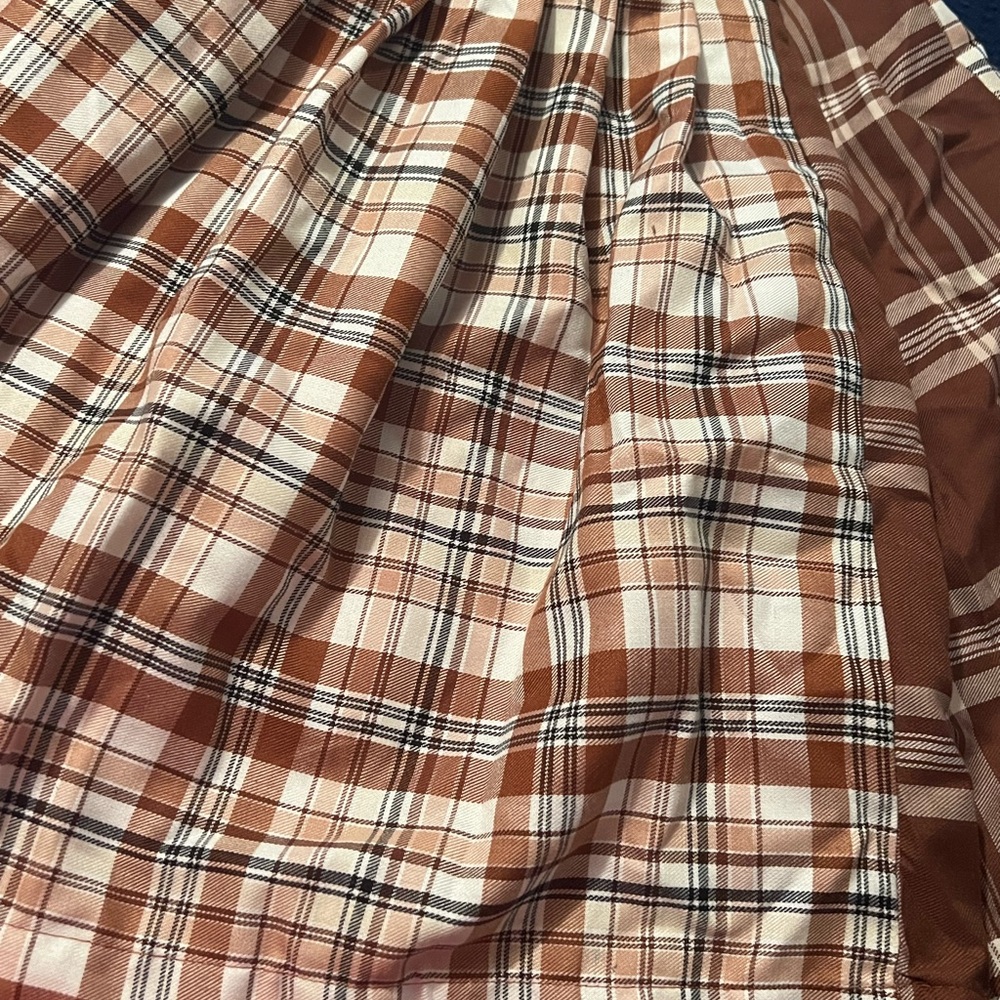 Plaid skirt